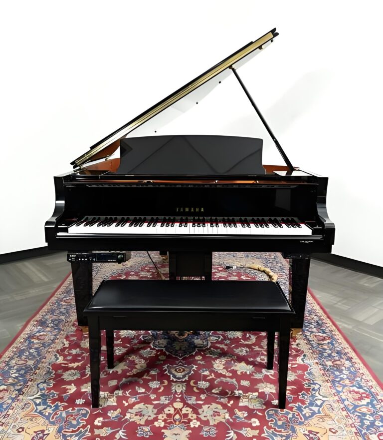 Piano à queue Yamaha C3X